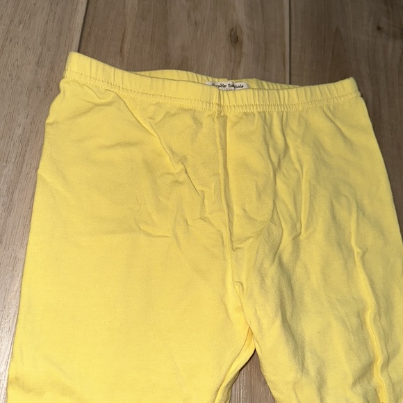 Play Adorable Essentials Children’s Boutique Girls Size 8 Ruffle Leggings - Picture 5 of 6